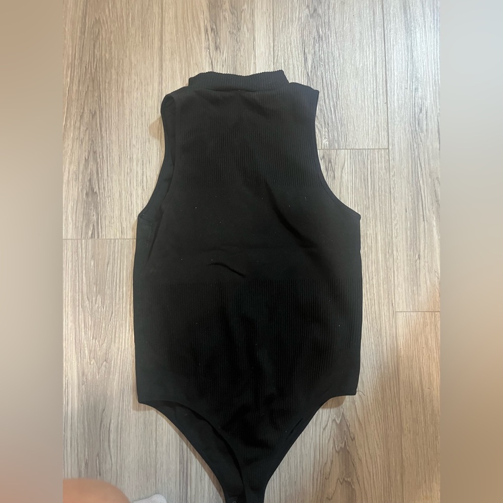 Garage Ribbed Bodysuit - Picture 2 of 4